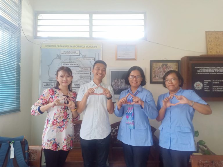 FTb Goes To School: Antusiasme Siswa SMA Katolik Dominikus Wonosari Mengenal Biologi Bersama Dosen UAJY