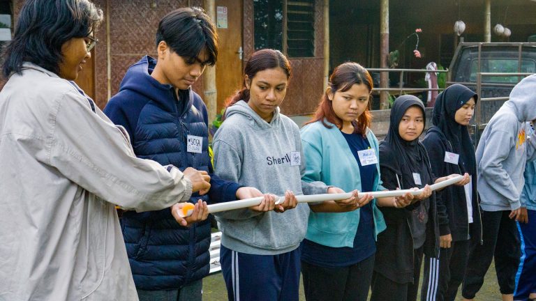 LMKK 2025: Membentuk Pemimpin Tangguh dan Berkarakter di FTb UAJY